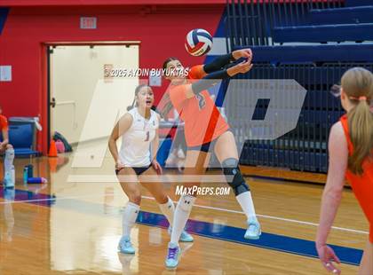 Thumbnail 1 in McKinney North vs. Allen photogallery.