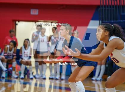 Thumbnail 1 in McKinney North vs. Allen photogallery.
