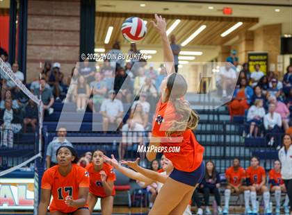 Thumbnail 1 in McKinney North vs. Allen photogallery.