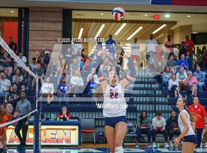 Thumbnail 2 in McKinney North vs. Allen photogallery.