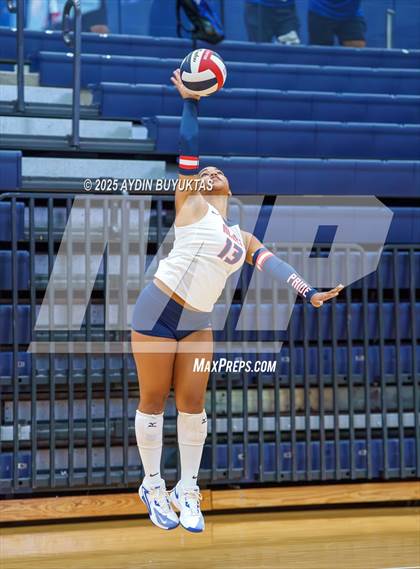 Thumbnail 1 in McKinney North vs. Allen photogallery.