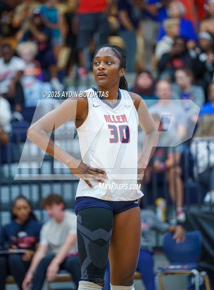 Thumbnail 3 in McKinney North vs. Allen photogallery.