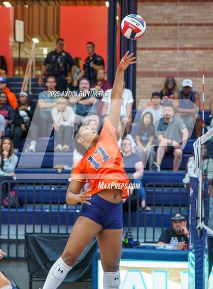 Thumbnail 3 in McKinney North vs. Allen photogallery.