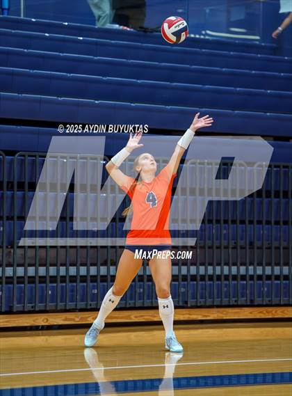 Thumbnail 3 in McKinney North vs. Allen photogallery.