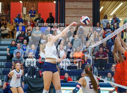 Thumbnail 3 in McKinney North vs. Allen photogallery.