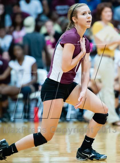 Thumbnail 2 in Rockwall-Heath vs Rowlett photogallery.