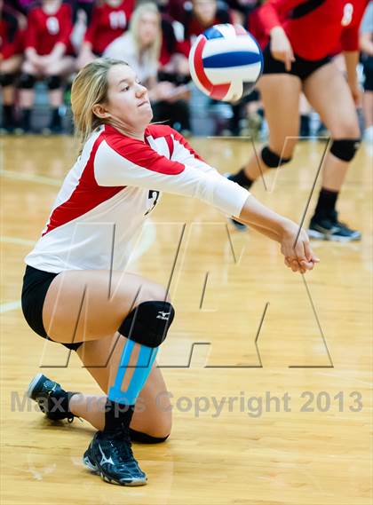 Thumbnail 1 in Rockwall-Heath vs Rowlett photogallery.