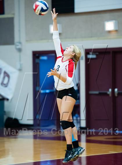 Thumbnail 1 in Rockwall-Heath vs Rowlett photogallery.