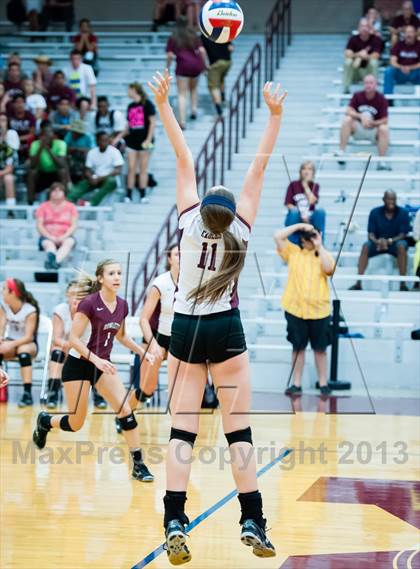 Thumbnail 2 in Rockwall-Heath vs Rowlett photogallery.
