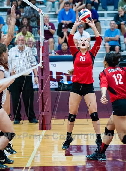 Thumbnail 1 in Rockwall-Heath vs Rowlett photogallery.