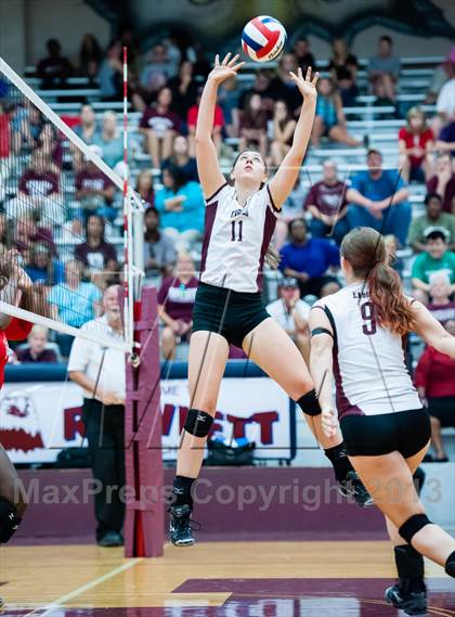 Thumbnail 2 in Rockwall-Heath vs Rowlett photogallery.