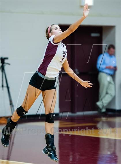 Thumbnail 2 in Rockwall-Heath vs Rowlett photogallery.