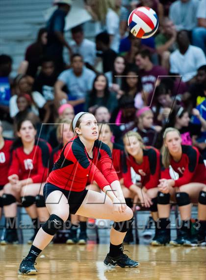 Thumbnail 1 in Rockwall-Heath vs Rowlett photogallery.
