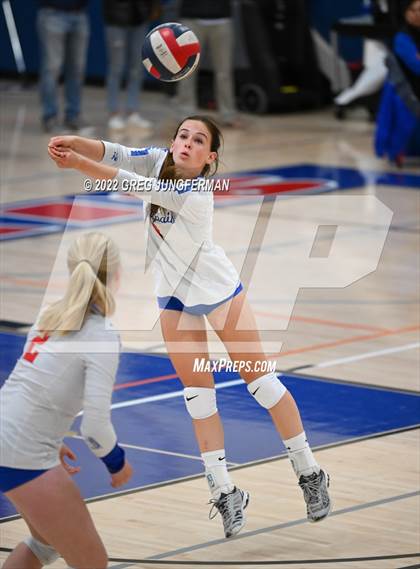 Thumbnail 1 in University @ Tamalpais (CIF NCS D3 Playoff) photogallery.