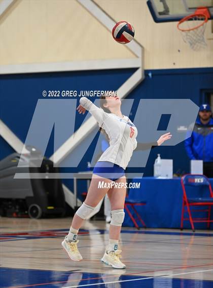 Thumbnail 1 in University @ Tamalpais (CIF NCS D3 Playoff) photogallery.