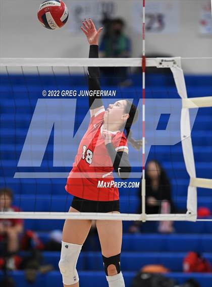 Thumbnail 1 in University @ Tamalpais (CIF NCS D3 Playoff) photogallery.