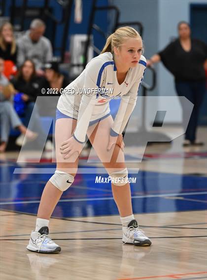Thumbnail 1 in University @ Tamalpais (CIF NCS D3 Playoff) photogallery.