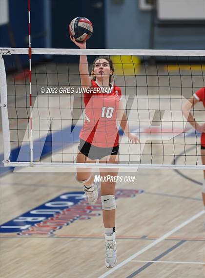 Thumbnail 1 in University @ Tamalpais (CIF NCS D3 Playoff) photogallery.