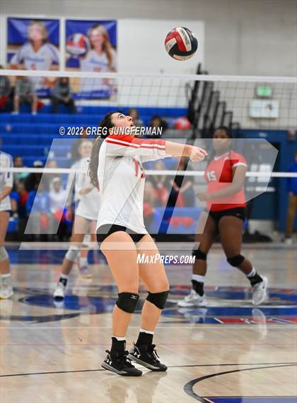 Thumbnail 3 in University @ Tamalpais (CIF NCS D3 Playoff) photogallery.