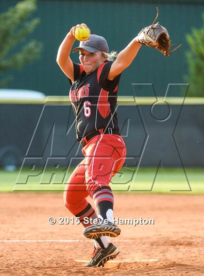 Thumbnail 3 in Cherokee @ Roswell photogallery.