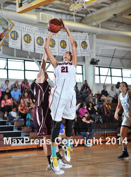 Thumbnail 3 in San Diego Senior All-Star Game (Girls) photogallery.