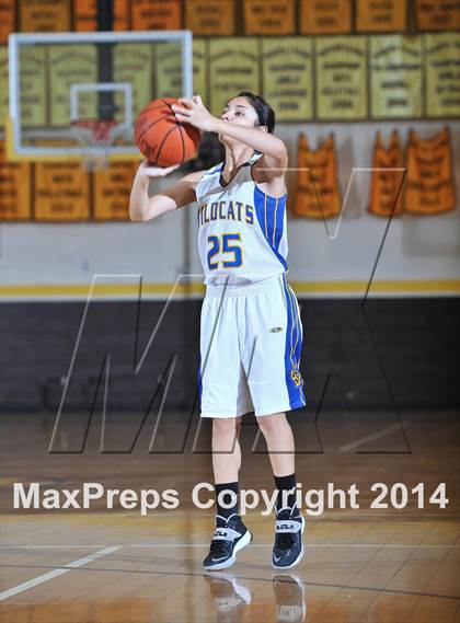 Thumbnail 1 in San Diego Senior All-Star Game (Girls) photogallery.