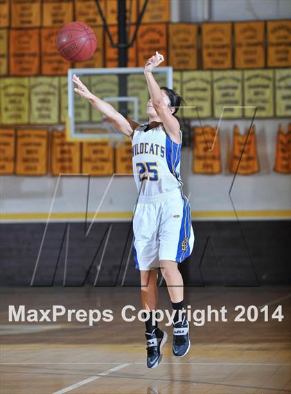 Thumbnail 2 in San Diego Senior All-Star Game (Girls) photogallery.
