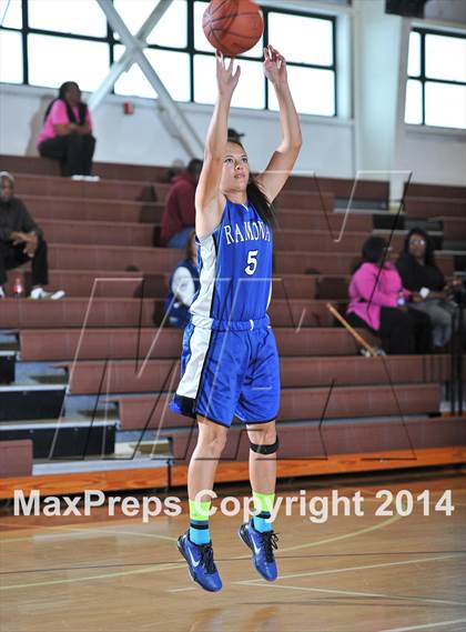 Thumbnail 2 in San Diego Senior All-Star Game (Girls) photogallery.
