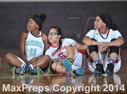 Thumbnail 3 in San Diego Senior All-Star Game (Girls) photogallery.