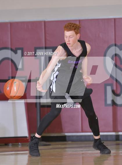 Thumbnail 2 in Bellevue vs. Garfield (Rancho Mirage Holiday Invitational) photogallery.