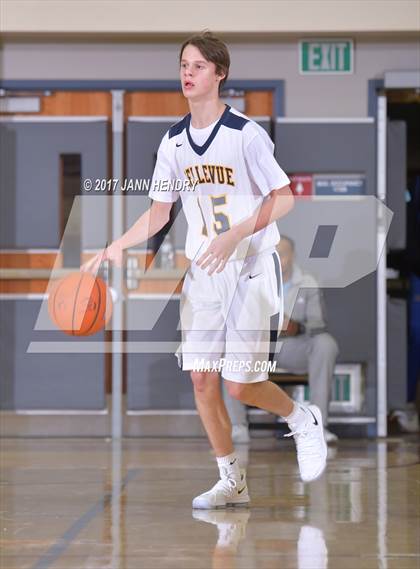 Thumbnail 2 in Bellevue vs. Garfield (Rancho Mirage Holiday Invitational) photogallery.