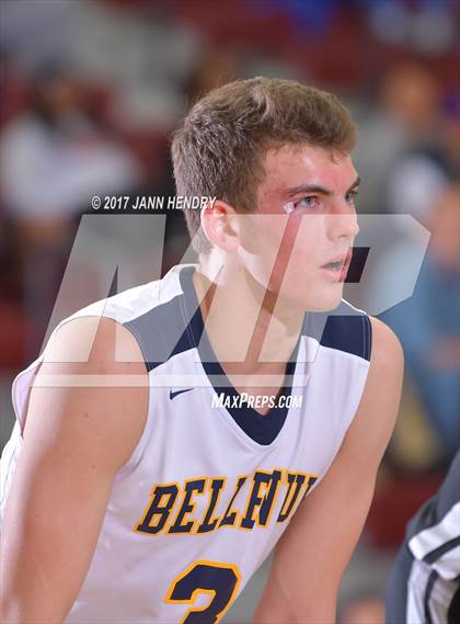 Thumbnail 2 in Bellevue vs. Garfield (Rancho Mirage Holiday Invitational) photogallery.