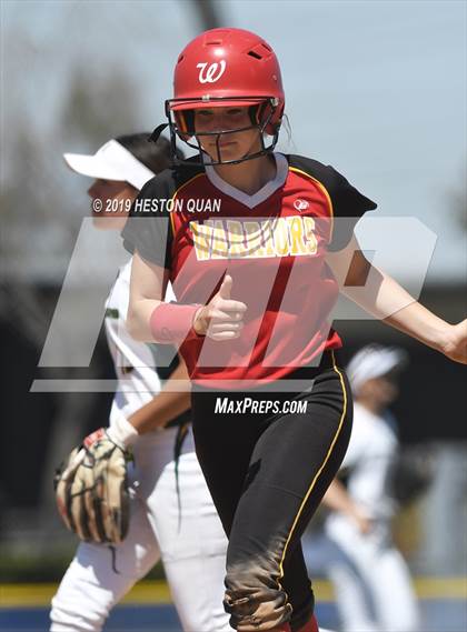 Thumbnail 1 in Woodbridge vs. Edison (Alan Dugard Classic) photogallery.