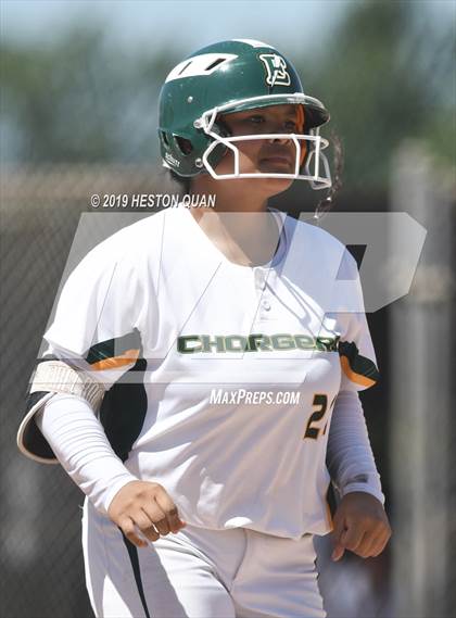 Thumbnail 3 in Woodbridge vs. Edison (Alan Dugard Classic) photogallery.