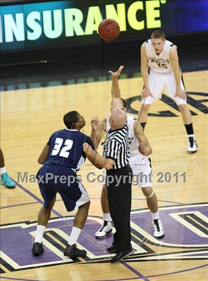 Thumbnail 3 in Archbishop Mitty vs. Summit (CIF State D2 Final) photogallery.