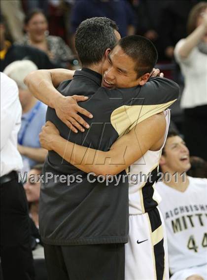 Thumbnail 2 in Archbishop Mitty vs. Summit (CIF State D2 Final) photogallery.
