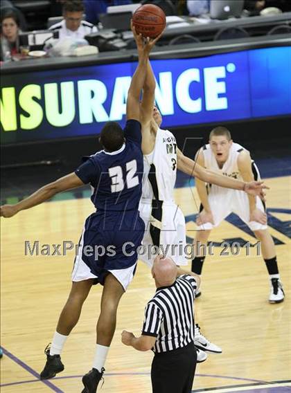 Thumbnail 1 in Archbishop Mitty vs. Summit (CIF State D2 Final) photogallery.