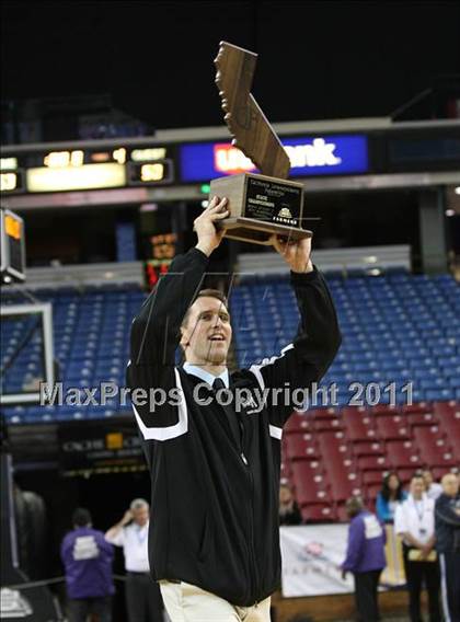 Thumbnail 2 in Archbishop Mitty vs. Summit (CIF State D2 Final) photogallery.
