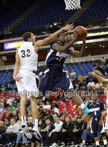 Thumbnail 2 in Archbishop Mitty vs. Summit (CIF State D2 Final) photogallery.