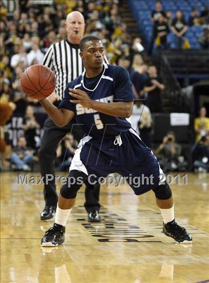 Thumbnail 2 in Archbishop Mitty vs. Summit (CIF State D2 Final) photogallery.