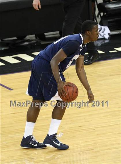 Thumbnail 3 in Archbishop Mitty vs. Summit (CIF State D2 Final) photogallery.