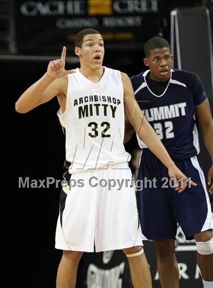 Thumbnail 1 in Archbishop Mitty vs. Summit (CIF State D2 Final) photogallery.