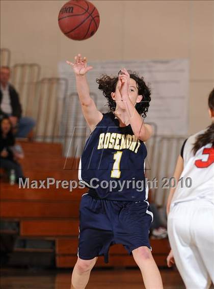 Thumbnail 2 in Rosemont vs. Bella Vista (Jimmy V Classic) photogallery.