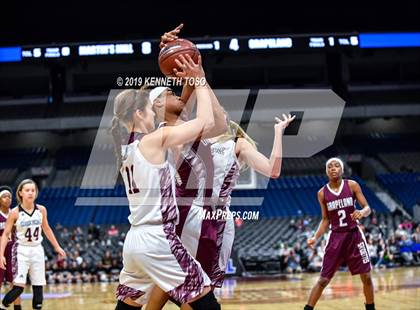 Thumbnail 3 in Martins Mill vs. Grapeland (UIL 2A Final) photogallery.