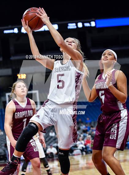 Thumbnail 2 in Martins Mill vs. Grapeland (UIL 2A Final) photogallery.
