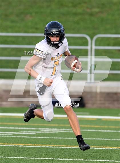 Thumbnail 3 in Hixson vs Chattanooga Christian (Blue Cross Blue Shield Jamboree) photogallery.