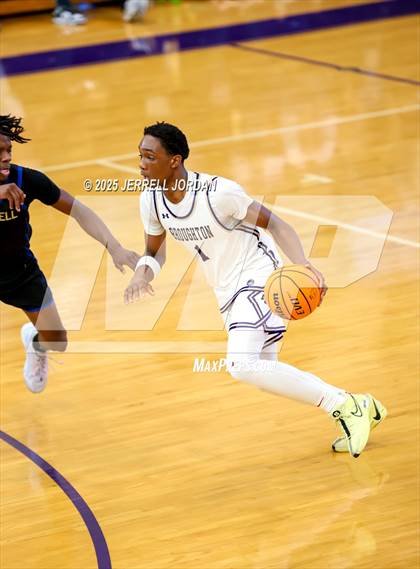 Thumbnail 2 in Caldwell Academy vs Broughton (John Wall Holiday Invitational) photogallery.