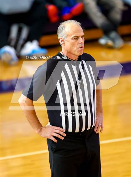 Thumbnail 3 in Caldwell Academy vs Broughton (John Wall Holiday Invitational) photogallery.