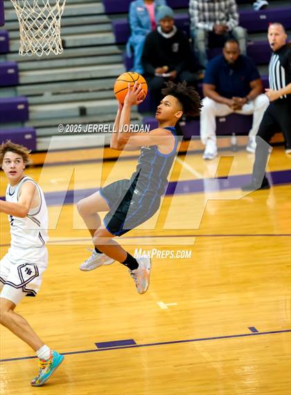 Thumbnail 3 in Caldwell Academy vs Broughton (John Wall Holiday Invitational) photogallery.