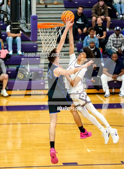 Thumbnail 2 in Caldwell Academy vs Broughton (John Wall Holiday Invitational) photogallery.